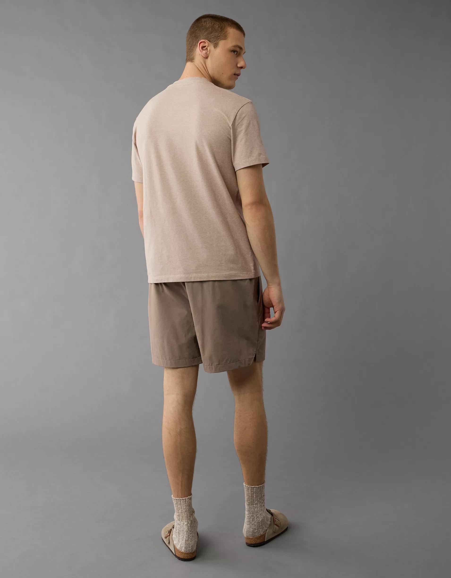 AE 24/7 Club T-Shirt Product Image