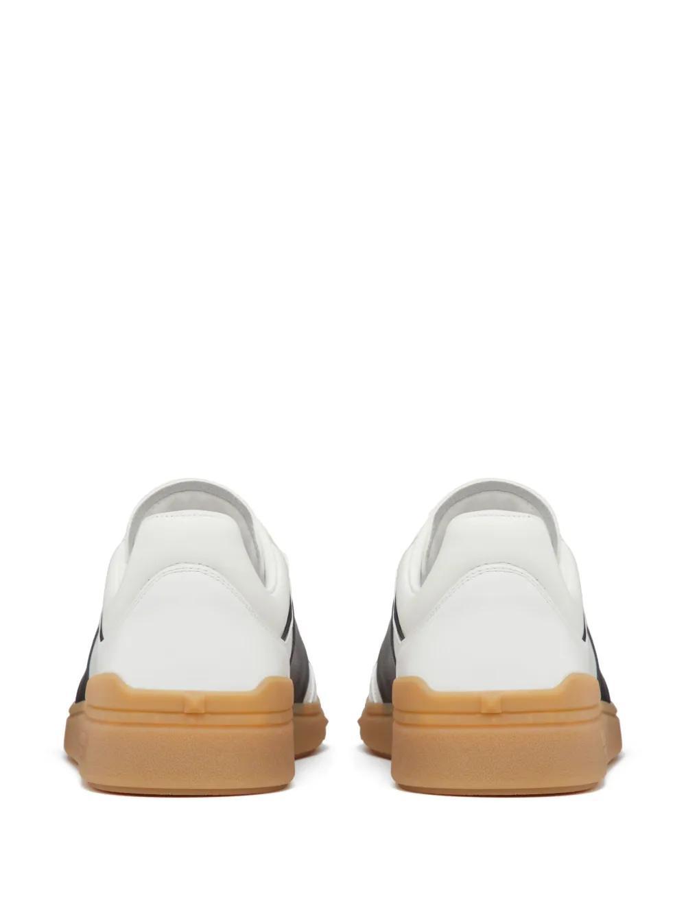 Upvillage leather sneakers Product Image