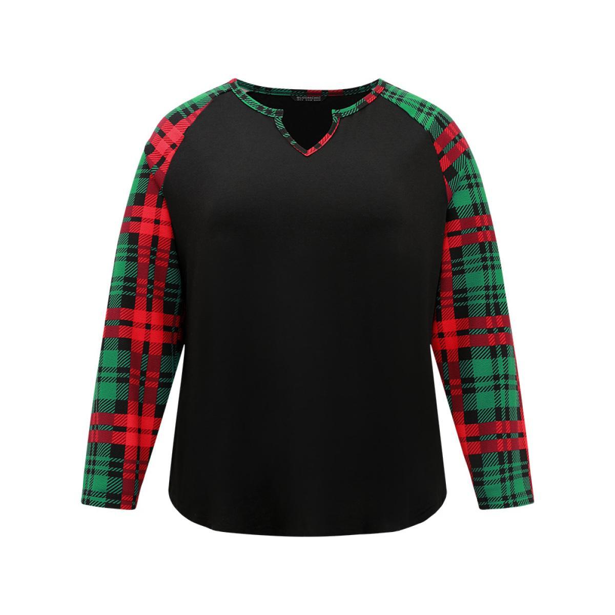 Plus Size Plaid Contrast Notched Raglan Sleeve T-shirt Black Women Casual Contrast Plaid Festival-Christmas T-shirts BloomChic 26/4X Product Image