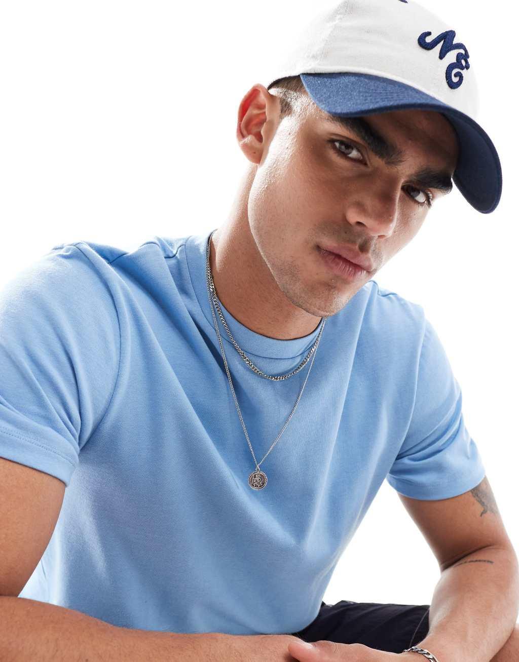 ASOS DESIGN essential heavyweight crew neck t-shirt 240gsm in light blue Product Image