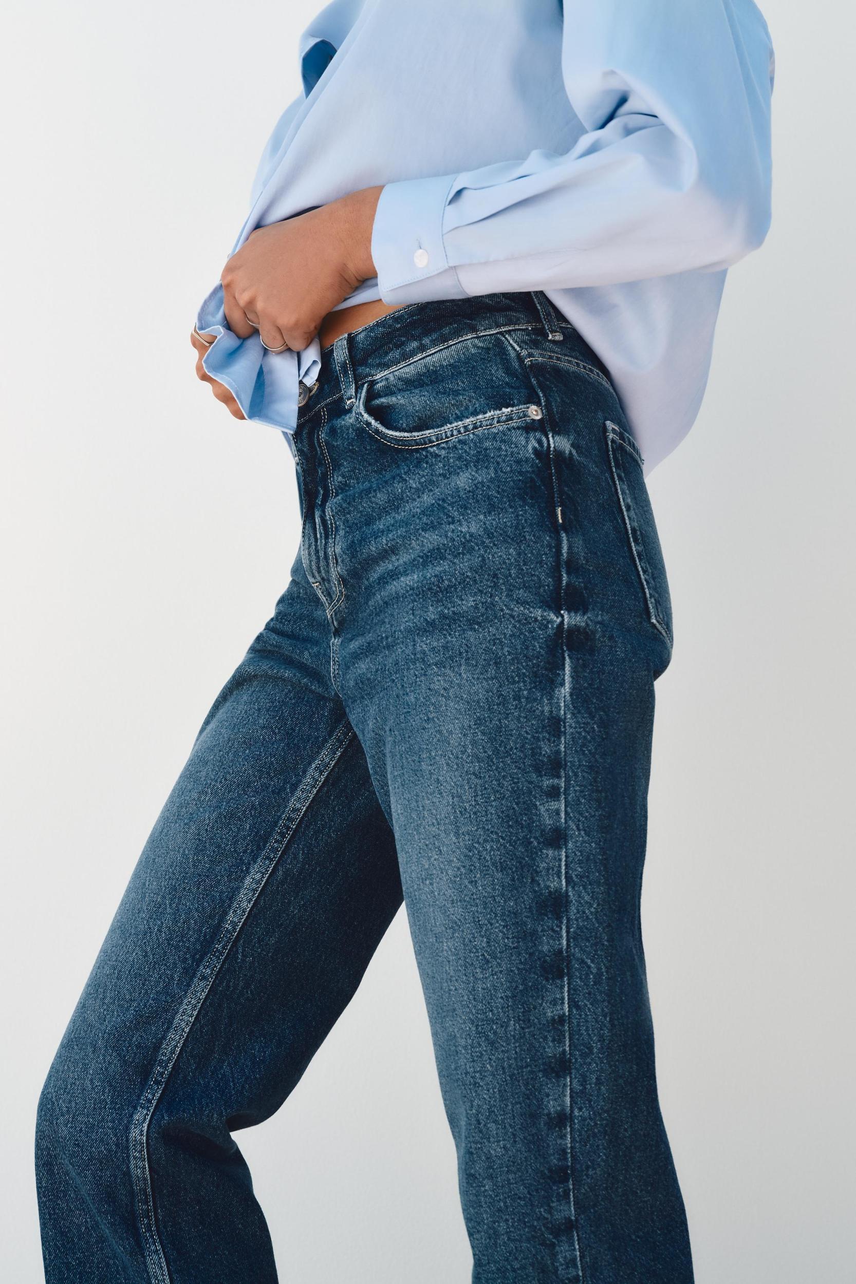 Z1975 DENIM STRAIGHT CUT JEANS WITH A HIGH WAIST Product Image