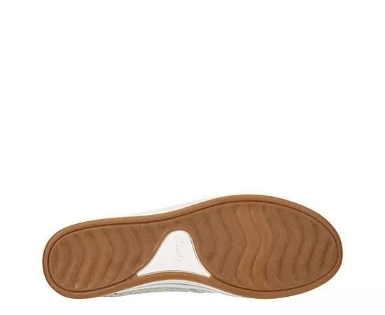 Clarks® Cloudsteppers Breeze Emily Women's Slip-On Shoes, Size: 8.5, Light Brown Product Image