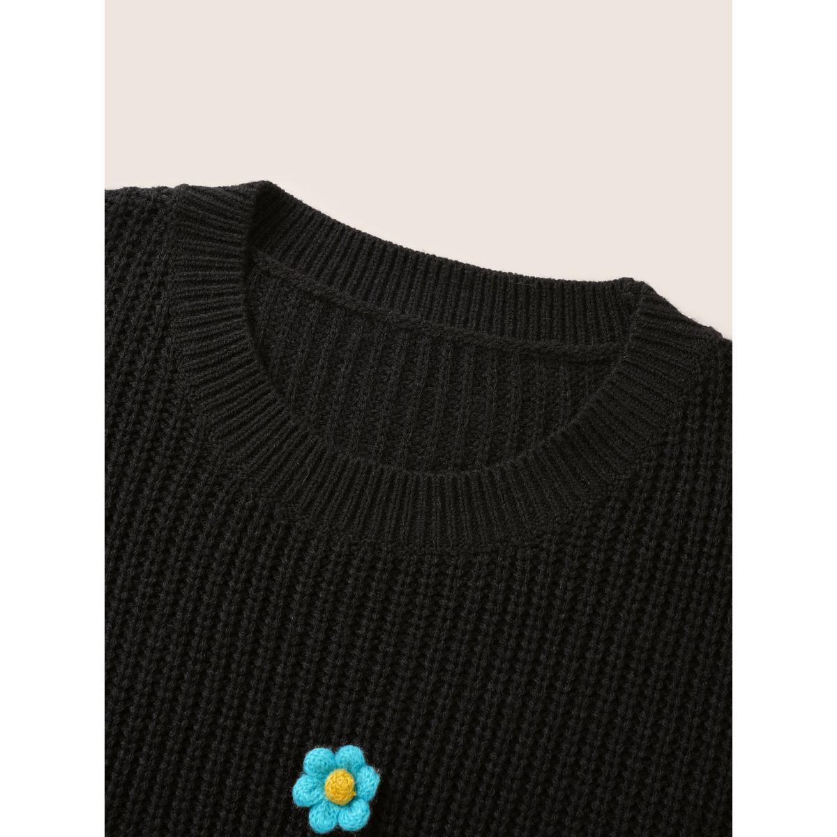 Plus Size Stereo Flower Design Round Neck Pullover Black Women Casual Long Sleeve Round Neck Everyday Pullovers BloomChic 12/L Product Image