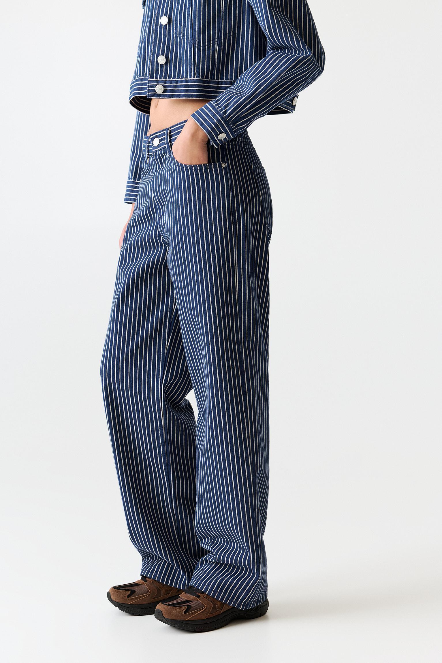 Striped baggy jeans Product Image
