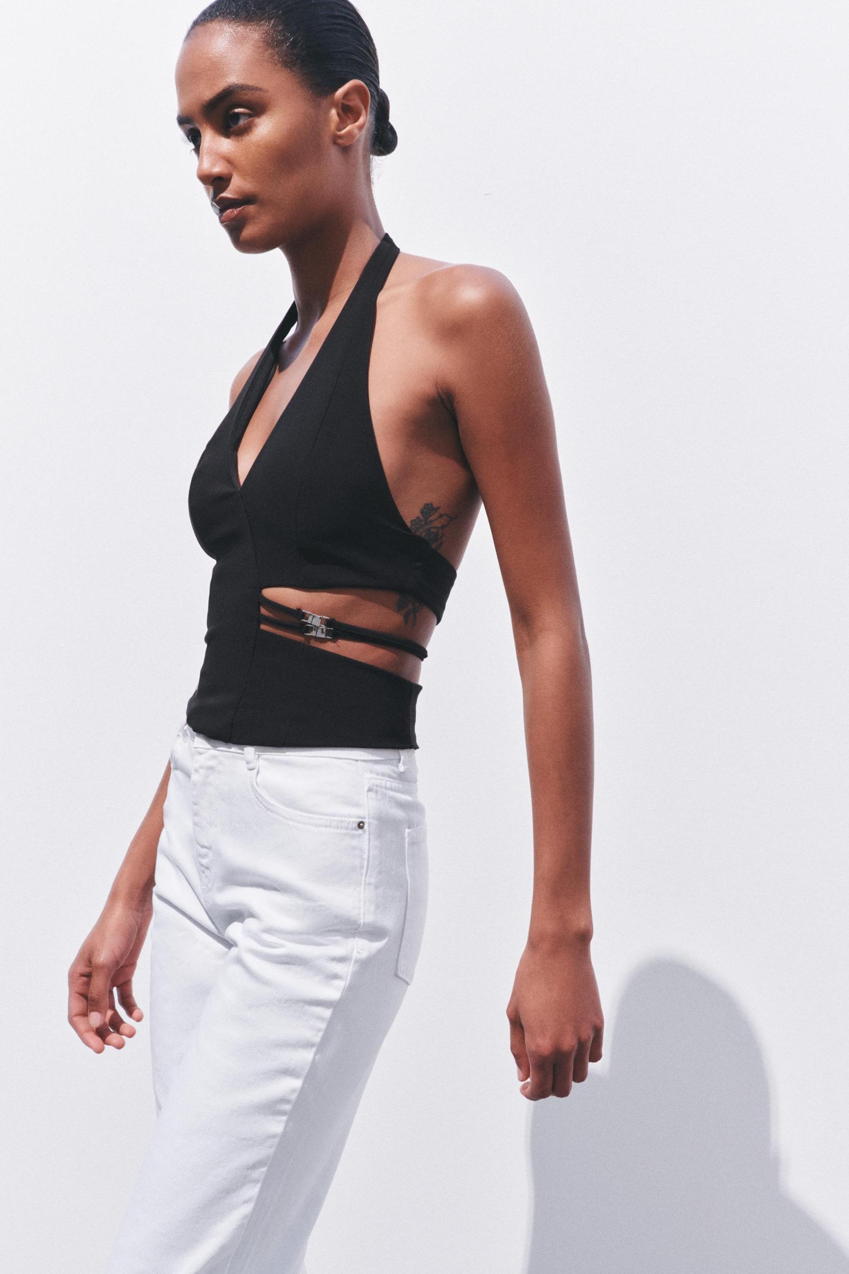 CUT OUT HALTER TOP Product Image
