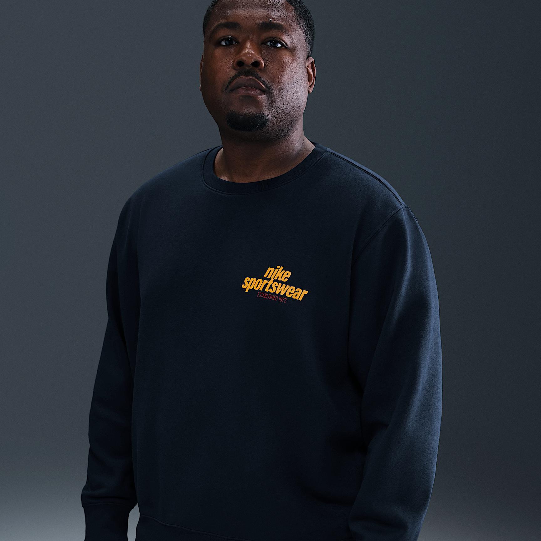 Nike Club Men's Fleece Crew Product Image