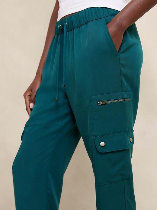 TENCEL™ Cargo Jogger Product Image