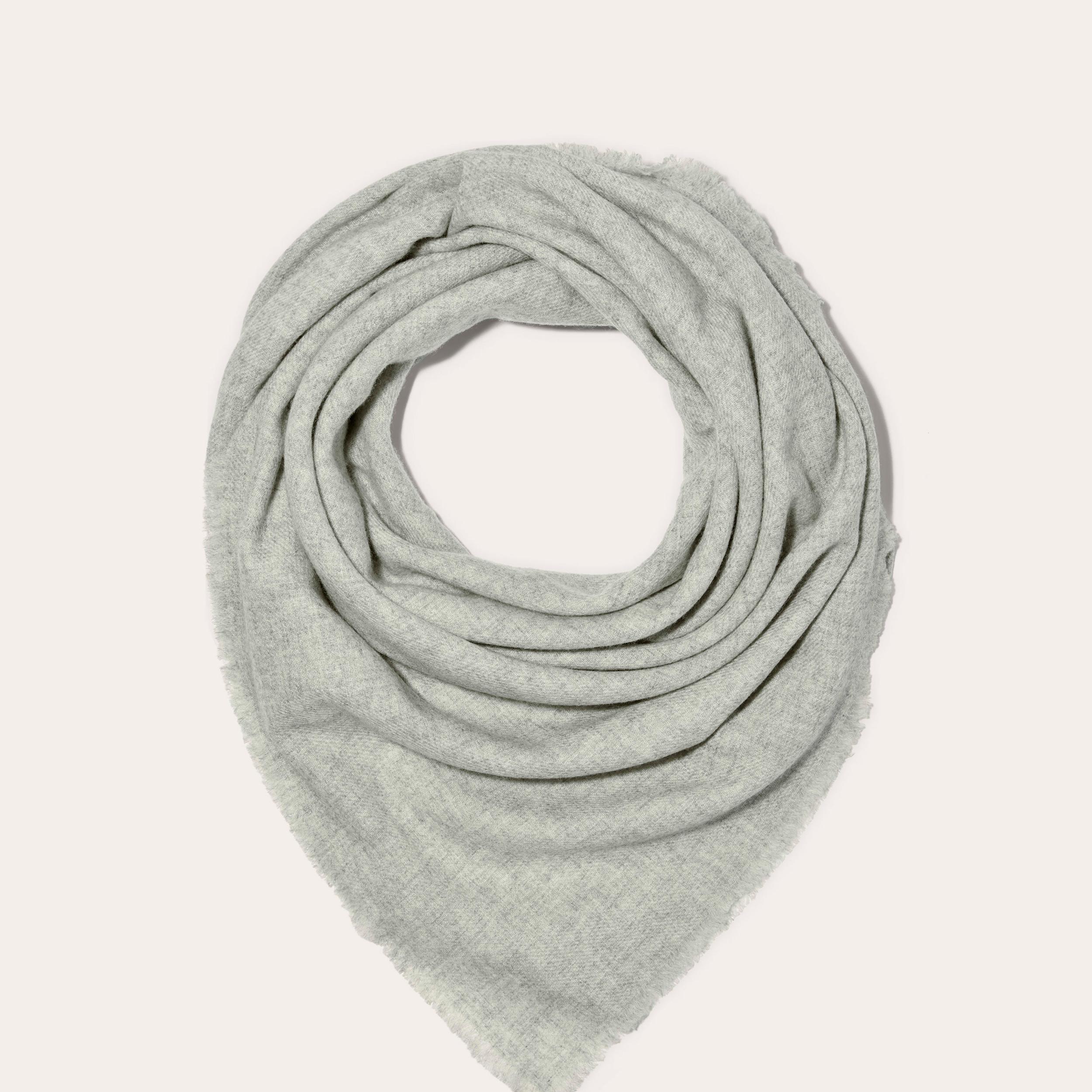 The Cashmere Feather Scarf Product Image