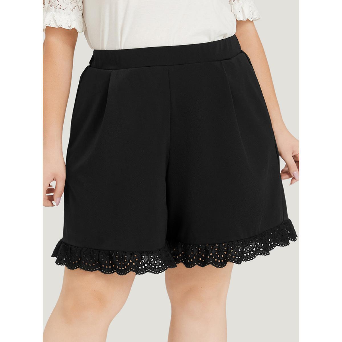 Plus Size Solid Broderie Anglaise Pocket Elastic Waist Shorts Women Black Elegant Plain Dailywear Shorts BloomChic 12/L Product Image