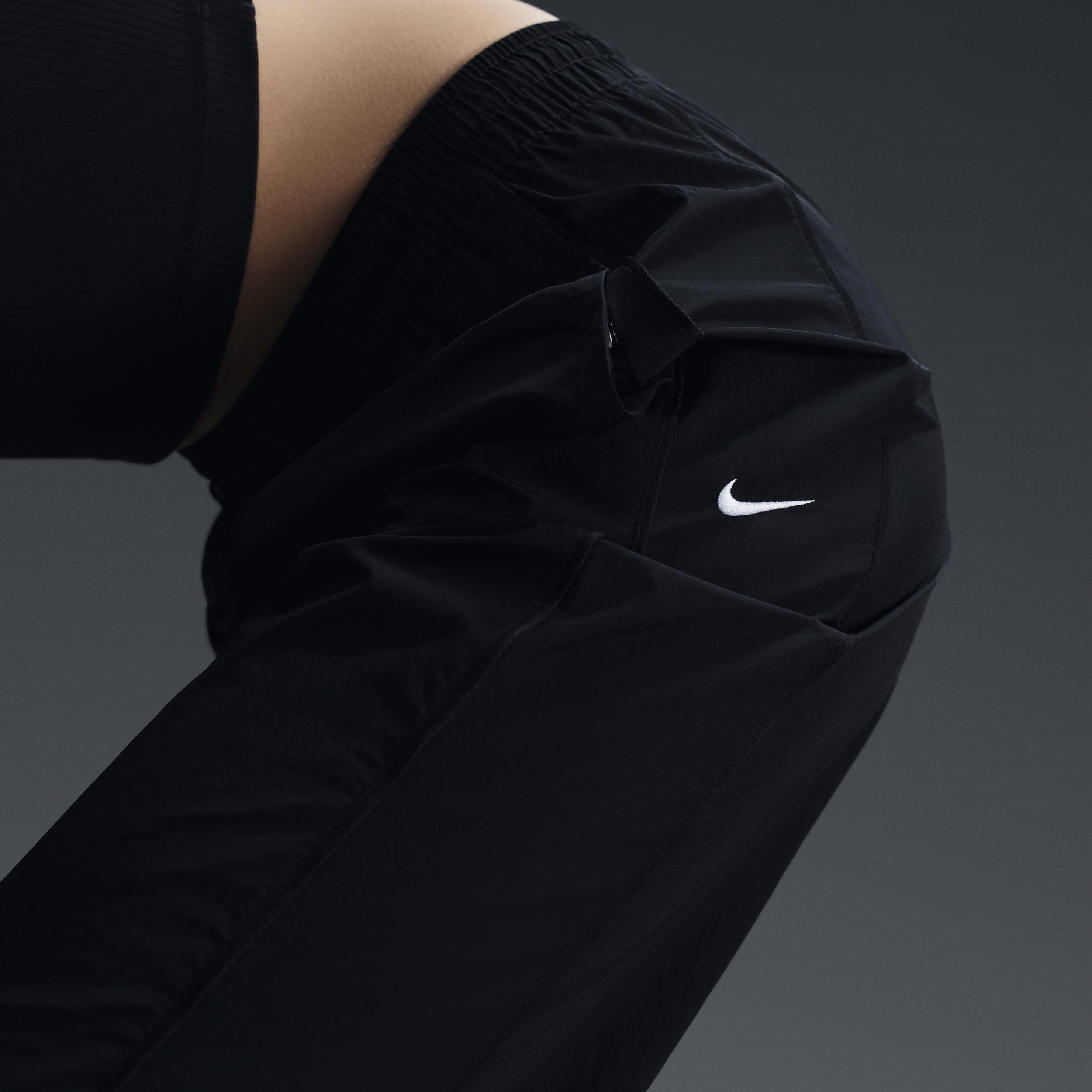 Nike Women's Windrunner High-Waisted Woven Open-Hem Pants Product Image