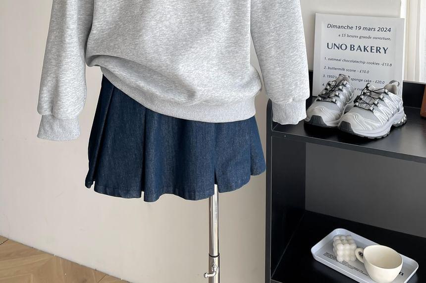 One Shoulder Butterfly Applique Pullover Product Image