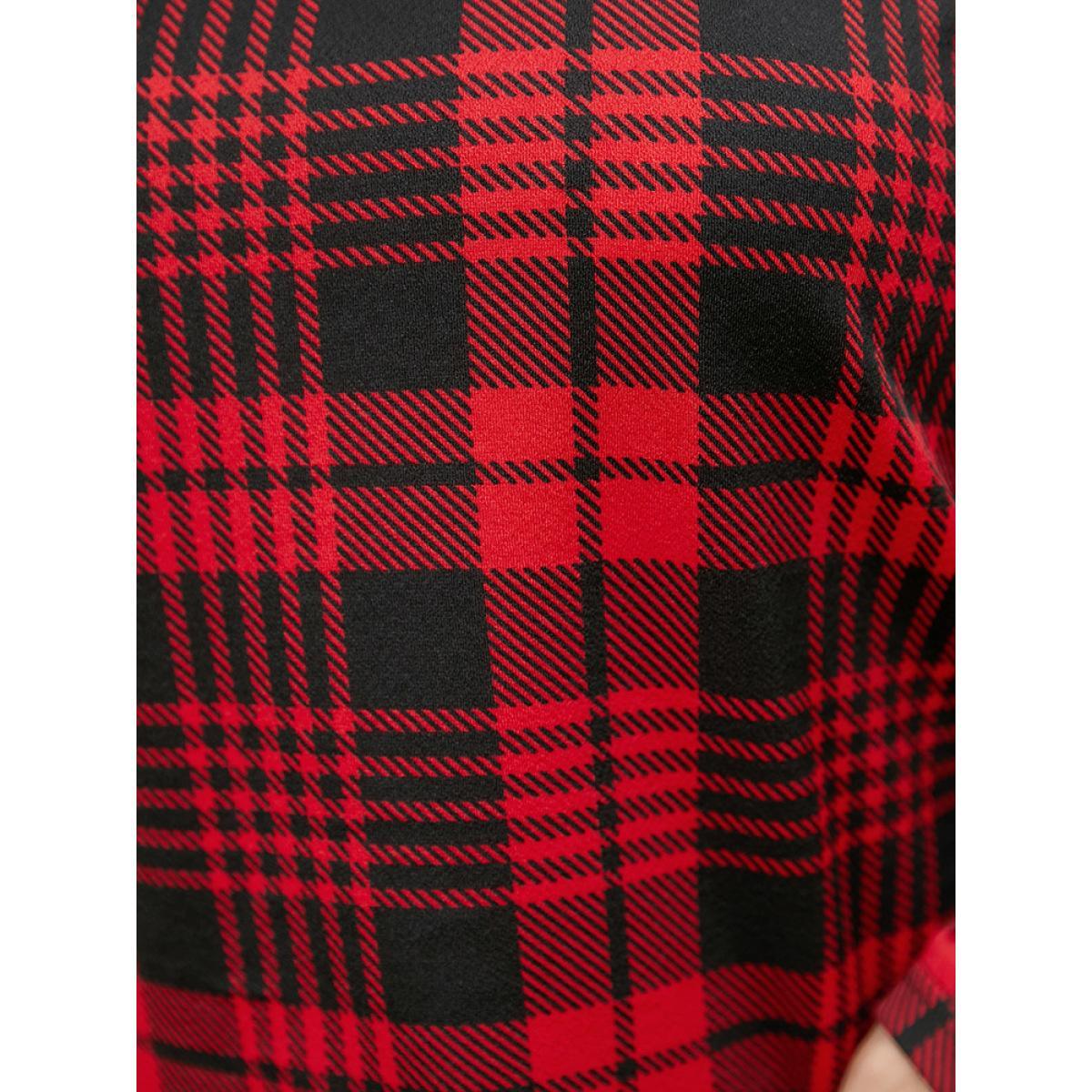 Plus Size Plaid Round Neck Bell Sleeve Sweatshirt Women Scarlet Elegant Round Neck Dailywear Sweatshirts BloomChic 26/4X Product Image