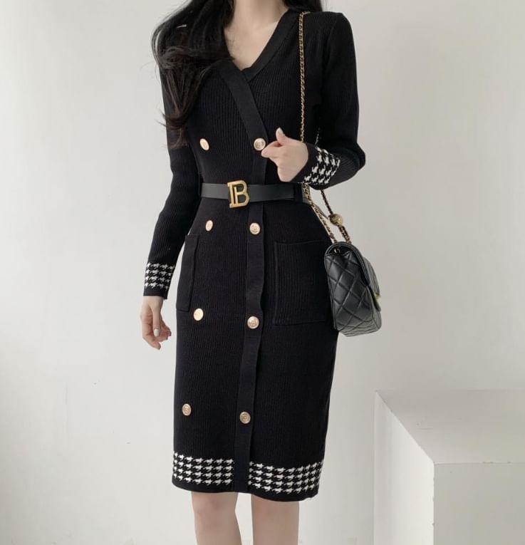 Long-Sleeve V-Neck Double Breasted Plaid Panel Knit Sheath Dress Product Image