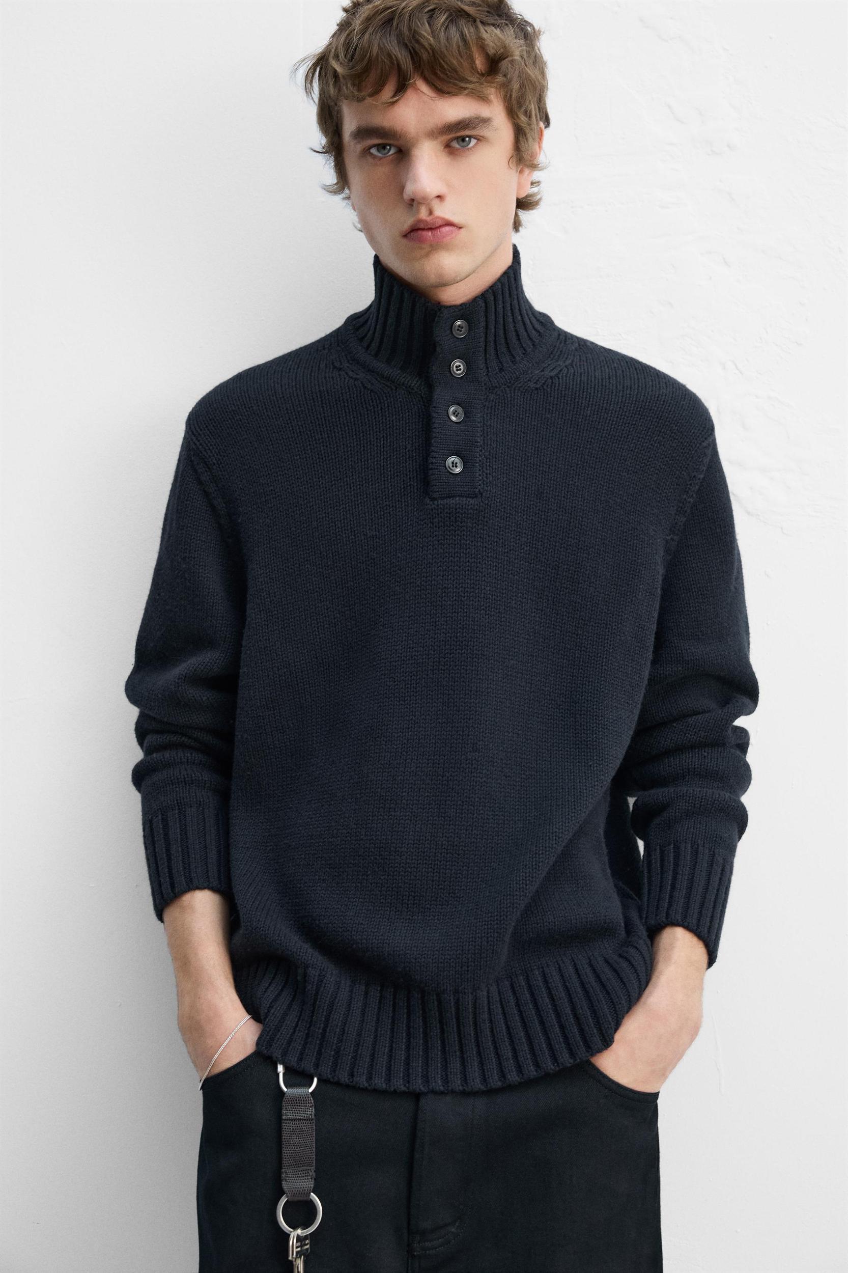 COTTON-WOOL BUTTON SWEATER Product Image