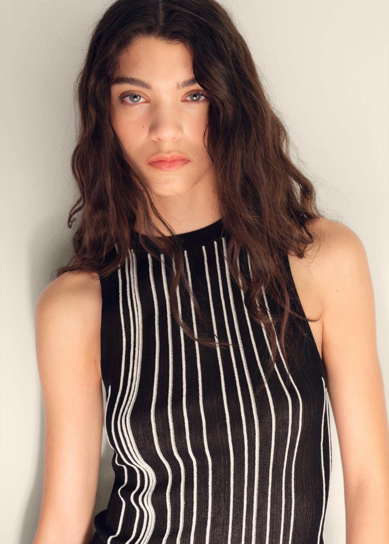 Striped halter-neck knitted top - Women | MANGO USA Product Image