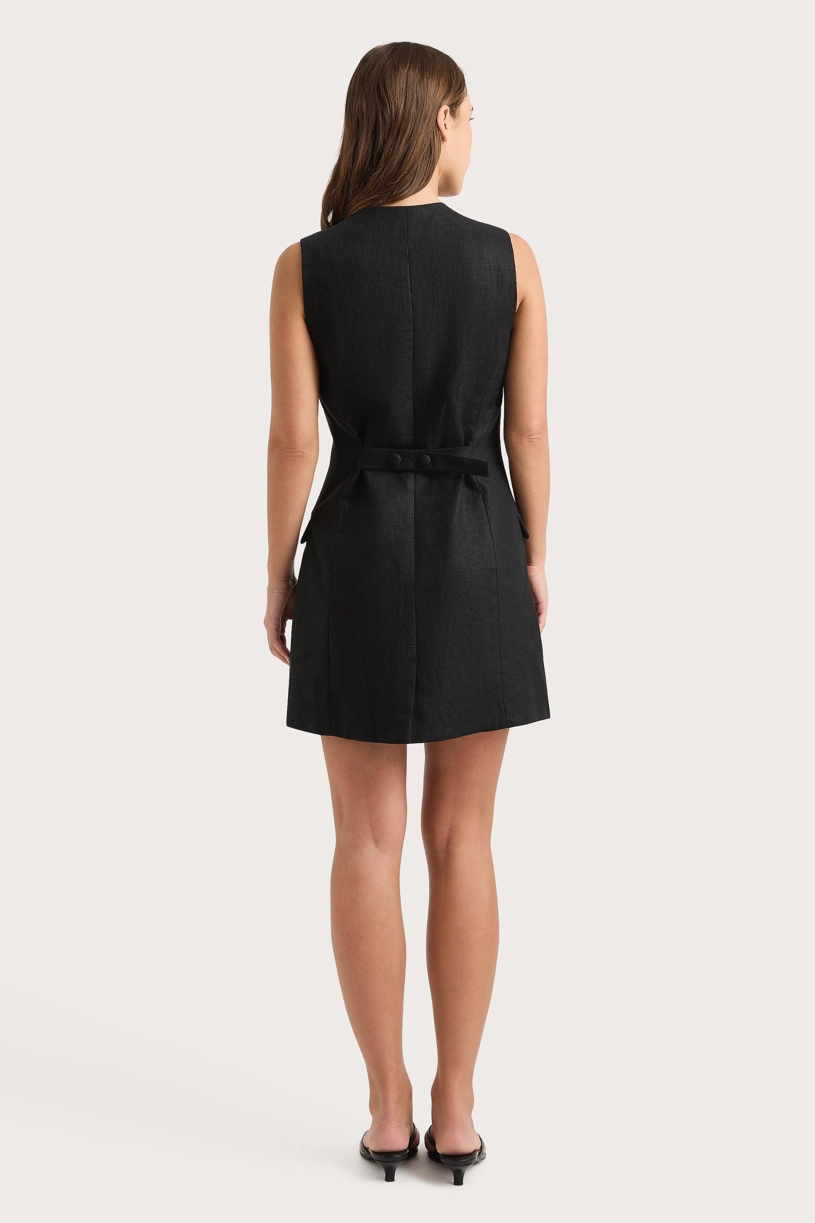 Jane Vest Black Product Image