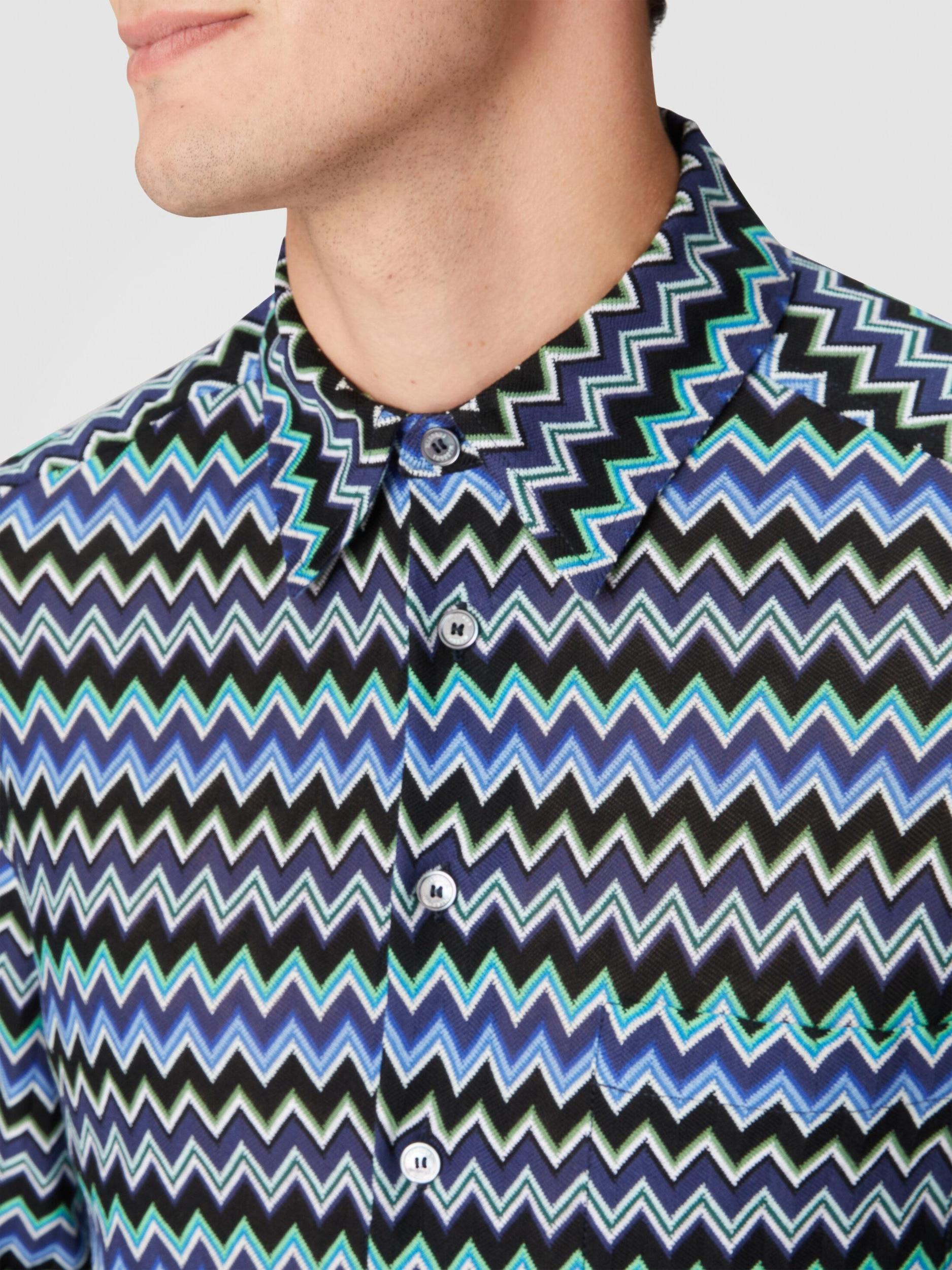 Zig zag cotton shirt with breast pocket Product Image