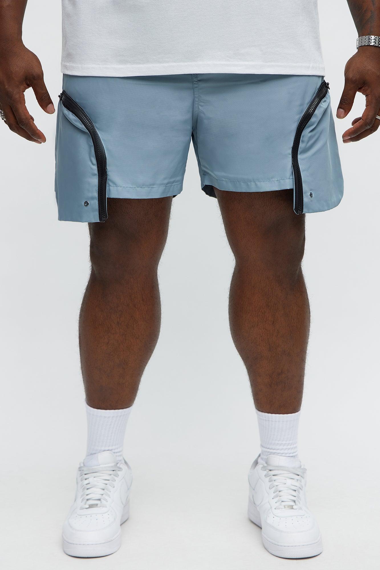 Cargo Pockets Relaxed Drawstring Shorts - Blue Product Image