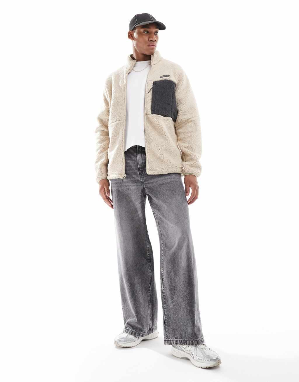 Columbia Mountainside heavyweight fleece in stone and gray Product Image