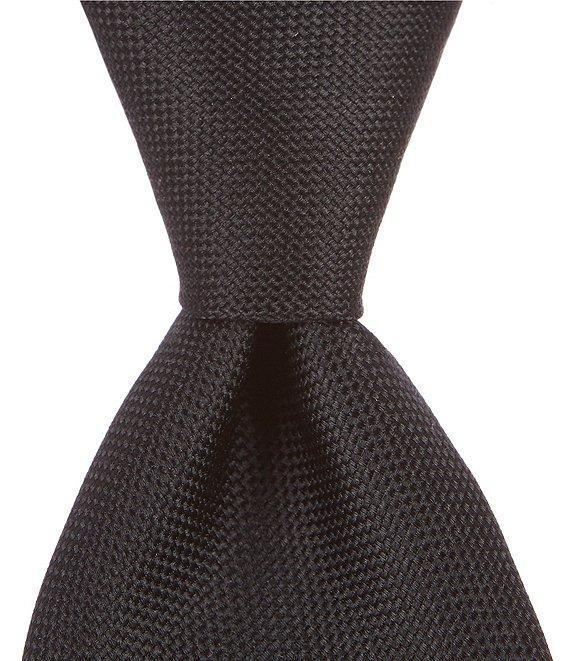 Roundtree & Yorke Trademark Plenny Solid Narrow 3 1/8#double; Silk Tie Product Image