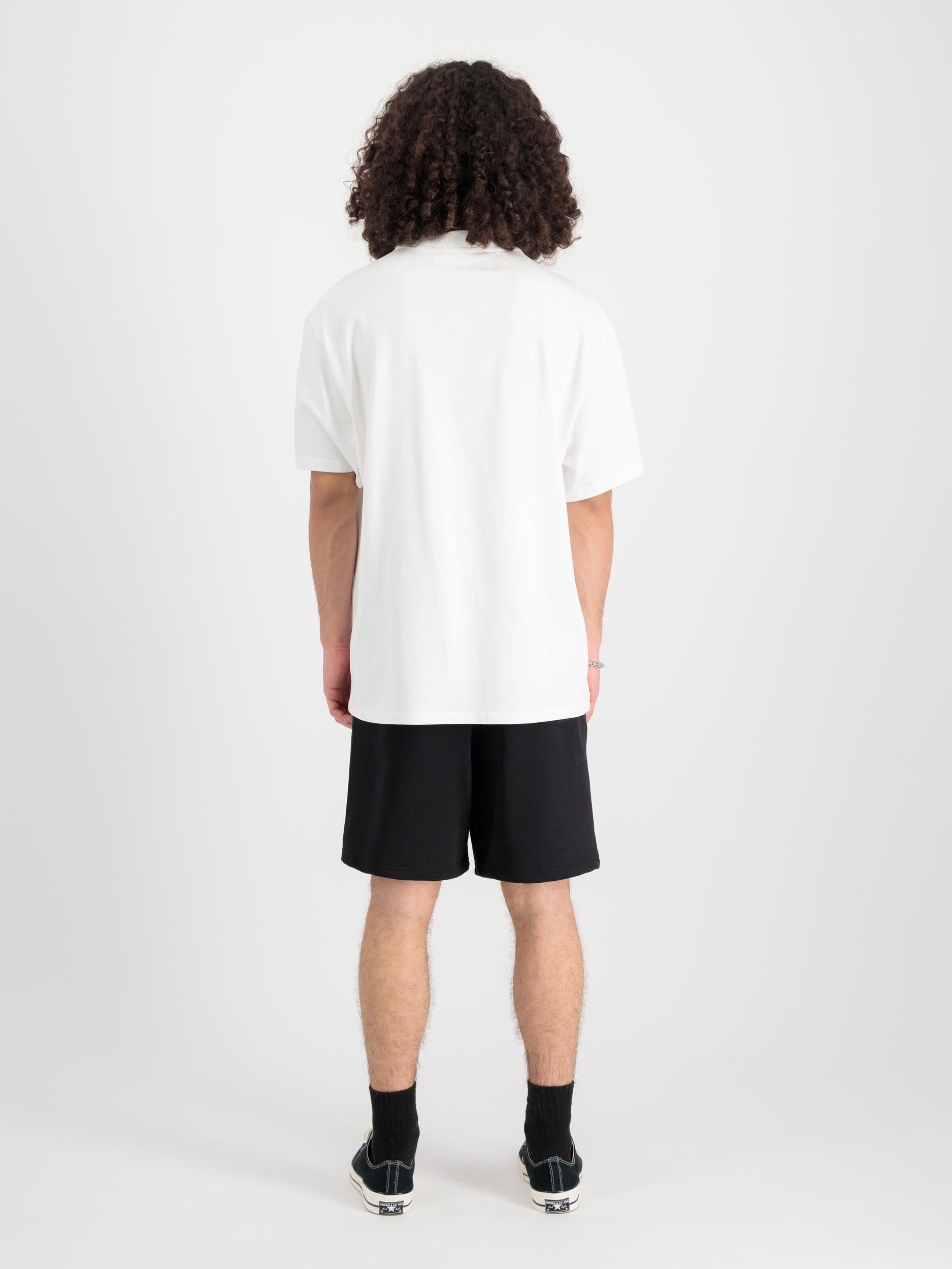 ALPHA ESSENTIAL RELAXED SHORT Male Product Image
