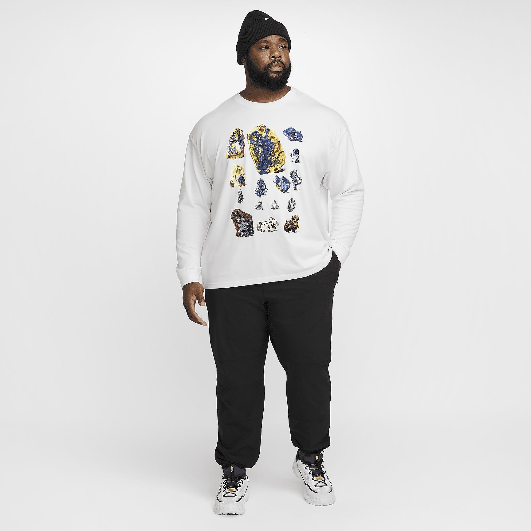 Nike ACG Men's Long-Sleeved T-Shirt Product Image