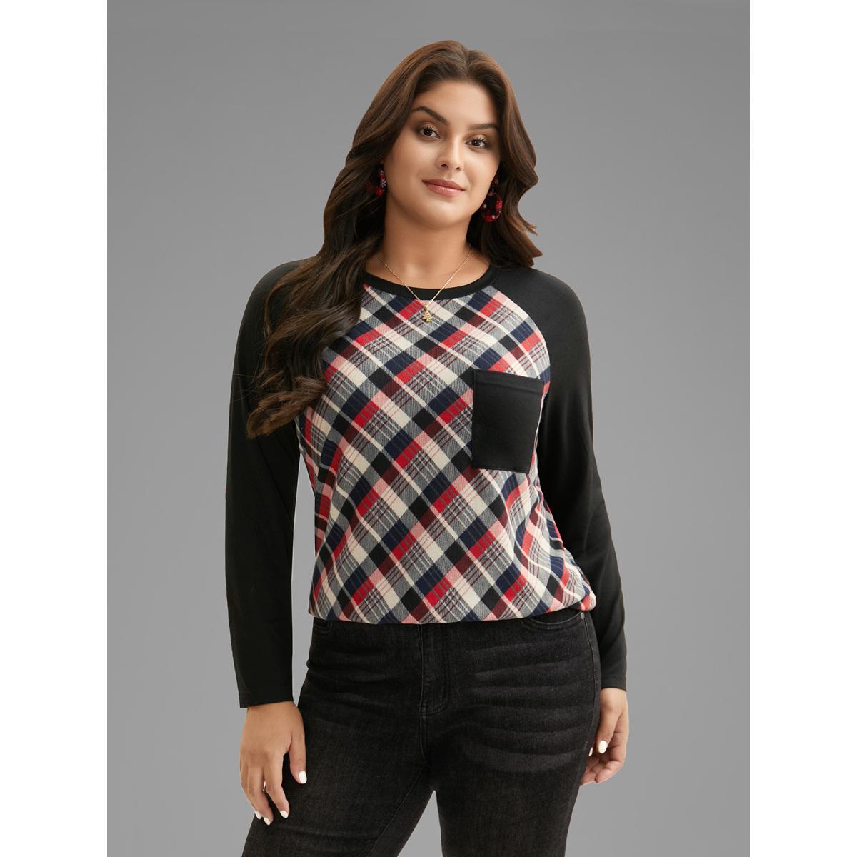 Plus Size Color-block Design Patch Pocket Tee Black Women Casual Contrast Round Neck Everyday T-shirts BloomChic 10/M Product Image