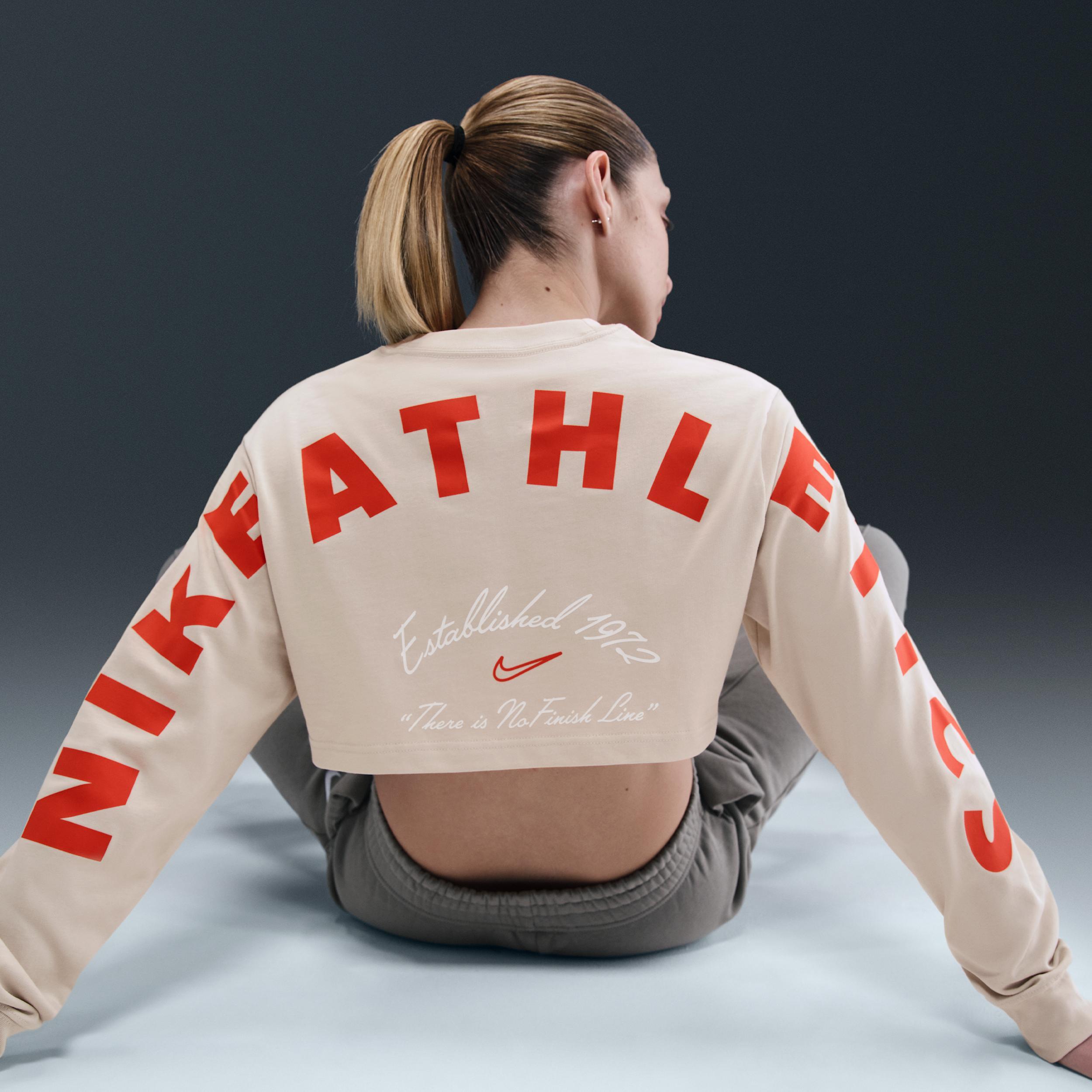 Nike Sportswear Women's Oversized Long-Sleeve Cropped Graphic T-Shirt Product Image