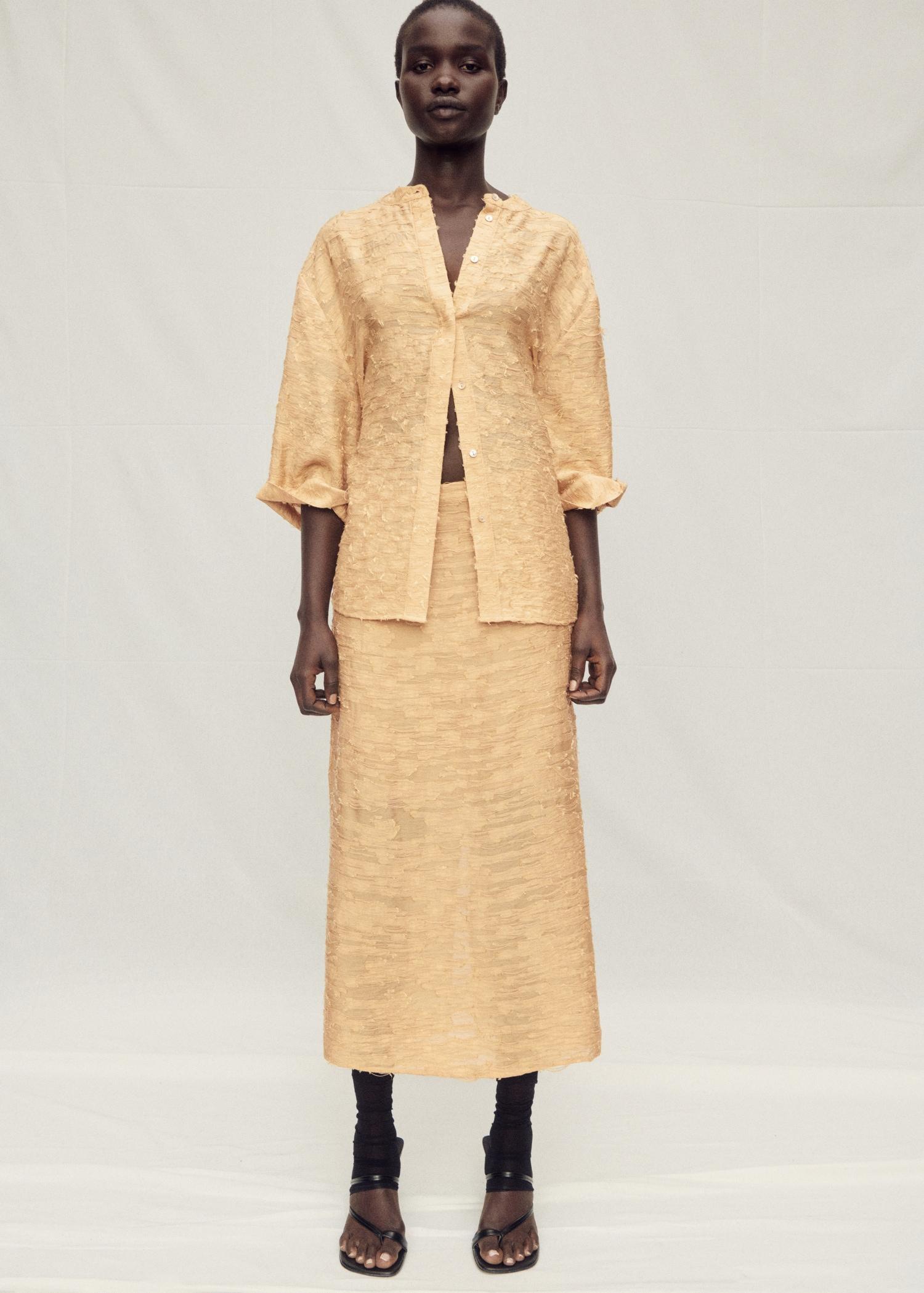 Textured straight skirt - Women | MANGO USA Product Image