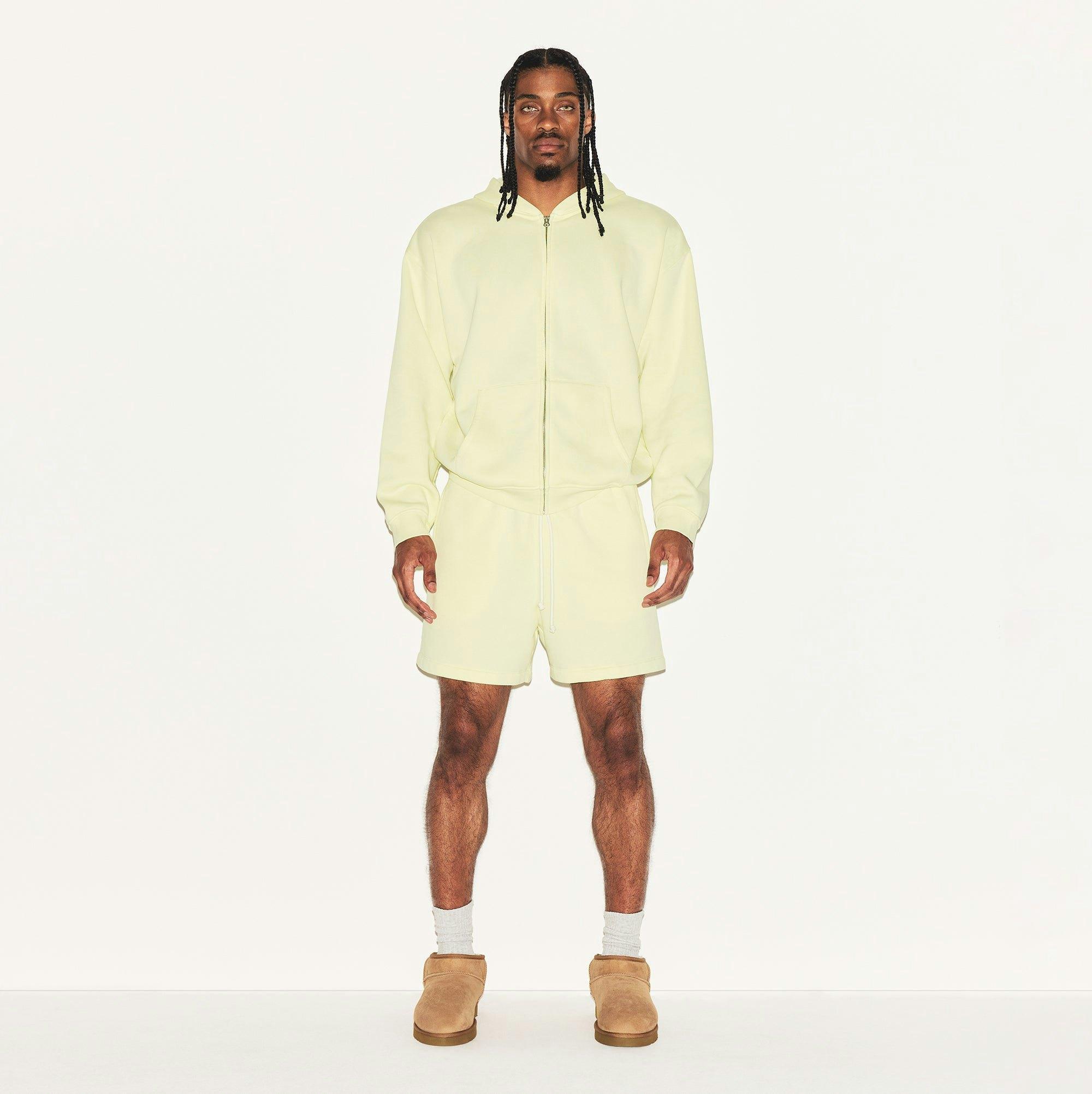 FLEECE LOUNGE MENS RELAXED SHORT | SULFUR Product Image