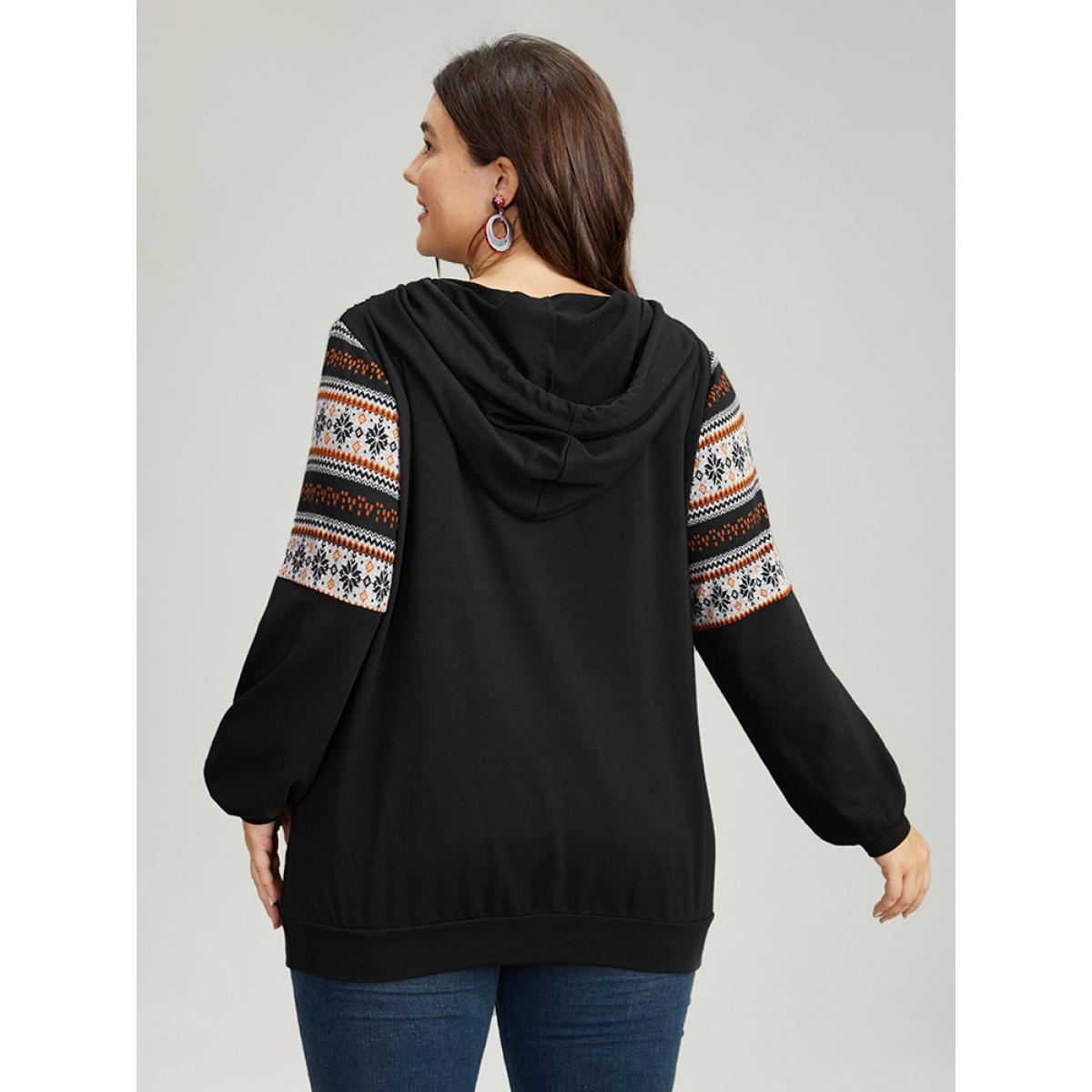 Plus Size Patchwork Contrast Pocket Hooded Drawstring Sweatshirt Women Black Casual Contrast Hooded Festival-Christmas Sweatshirts BloomChic 14-16/1X Product Image
