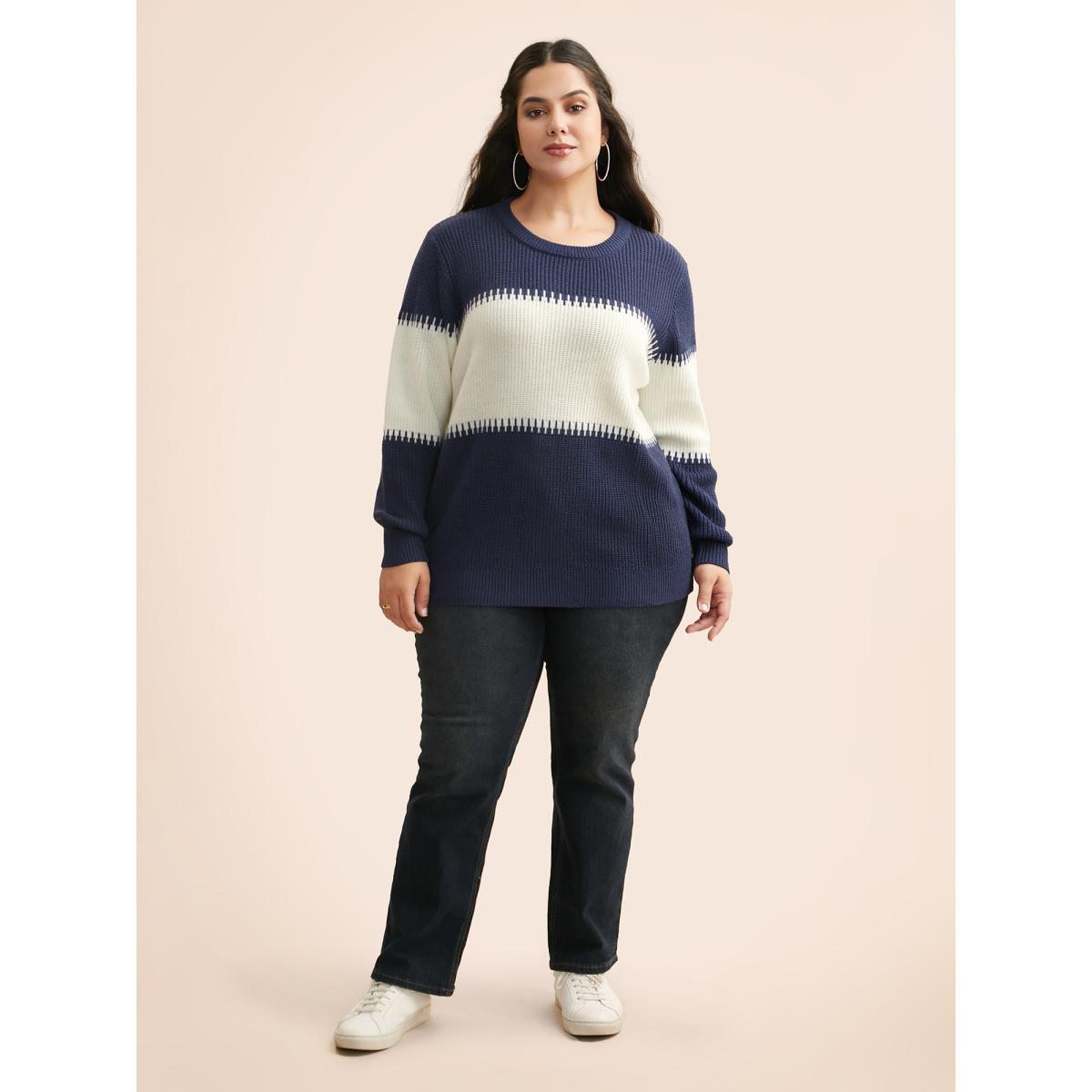 Plus Size Crew Neck Contrast Patchwork Pullover Indigo Women Casual Loose Long Sleeve Round Neck Everyday Pullovers BloomChic 26/4X Product Image