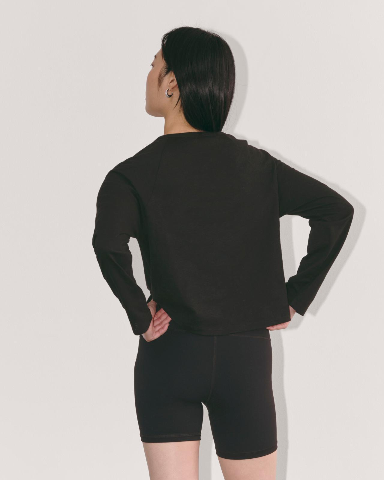 The Perform Crew Tee Product Image