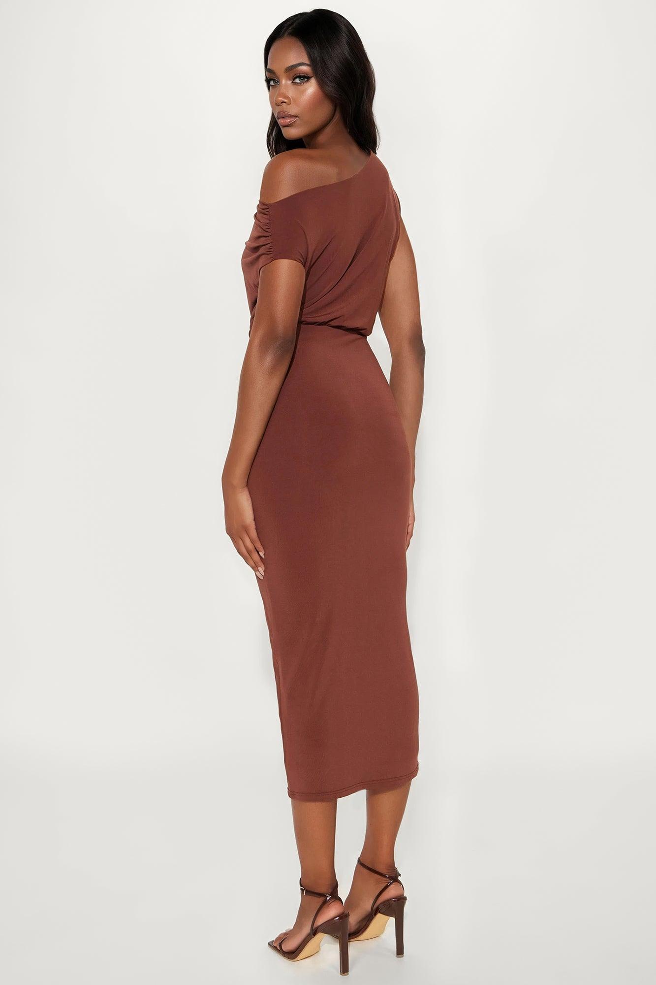 She's a Vision Maxi Dress - Brown Product Image