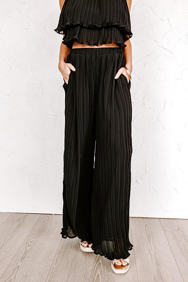 Visiting Italy Pleated Pants In Black Product Image