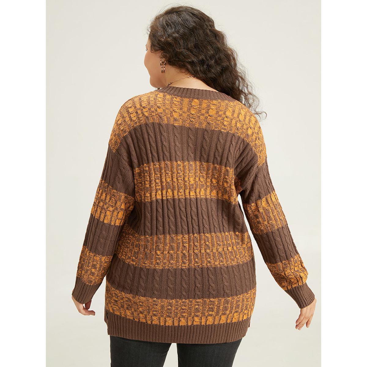 Plus Size Halloween Colorblock Plisse Split Side Pullover Bronze Women Casual Loose Long Sleeve V-neck Festival-Halloween Pullovers BloomChic 26/4X Product Image