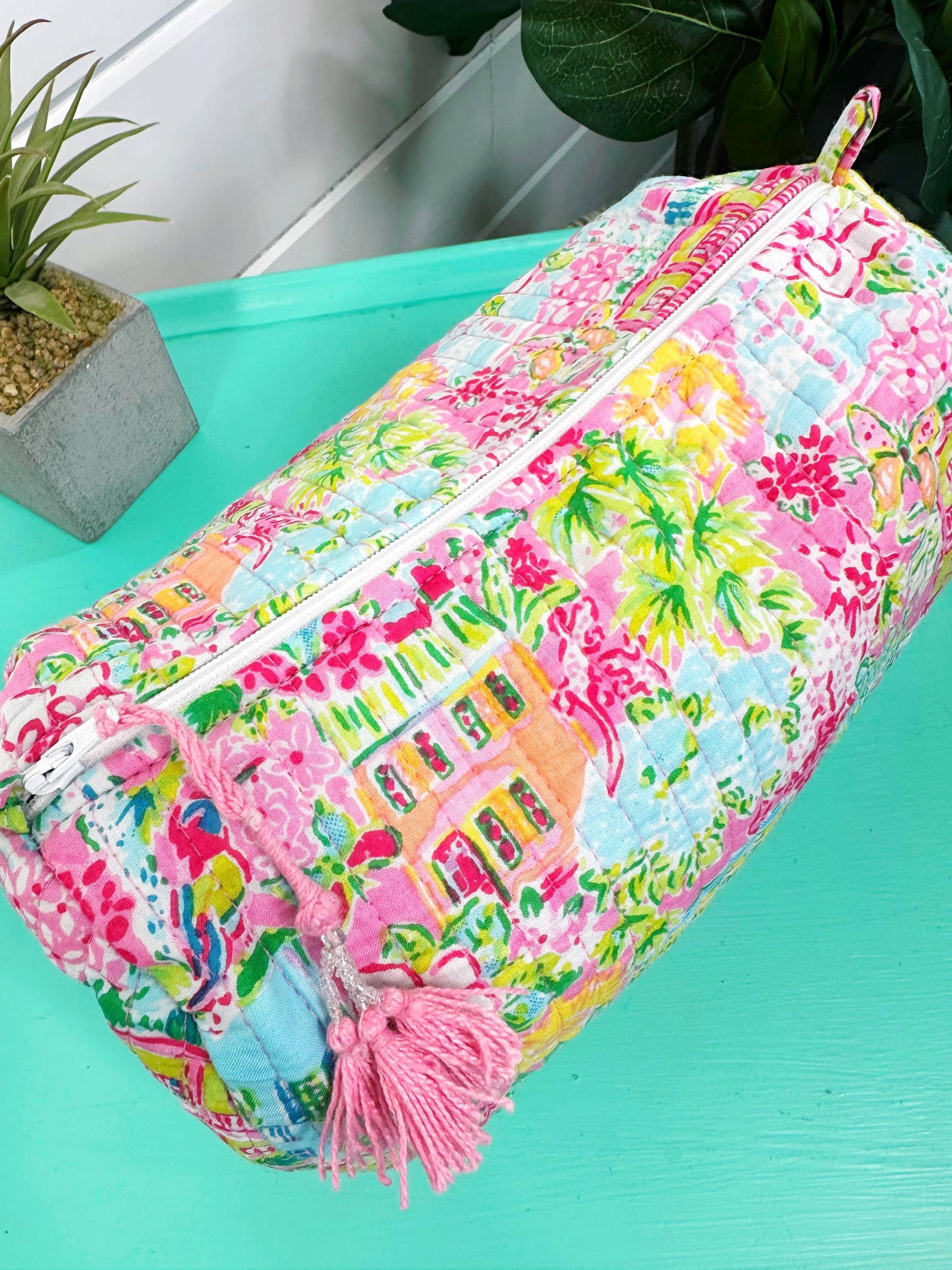 Cottage Floral Quilted Tote Bag Product Image