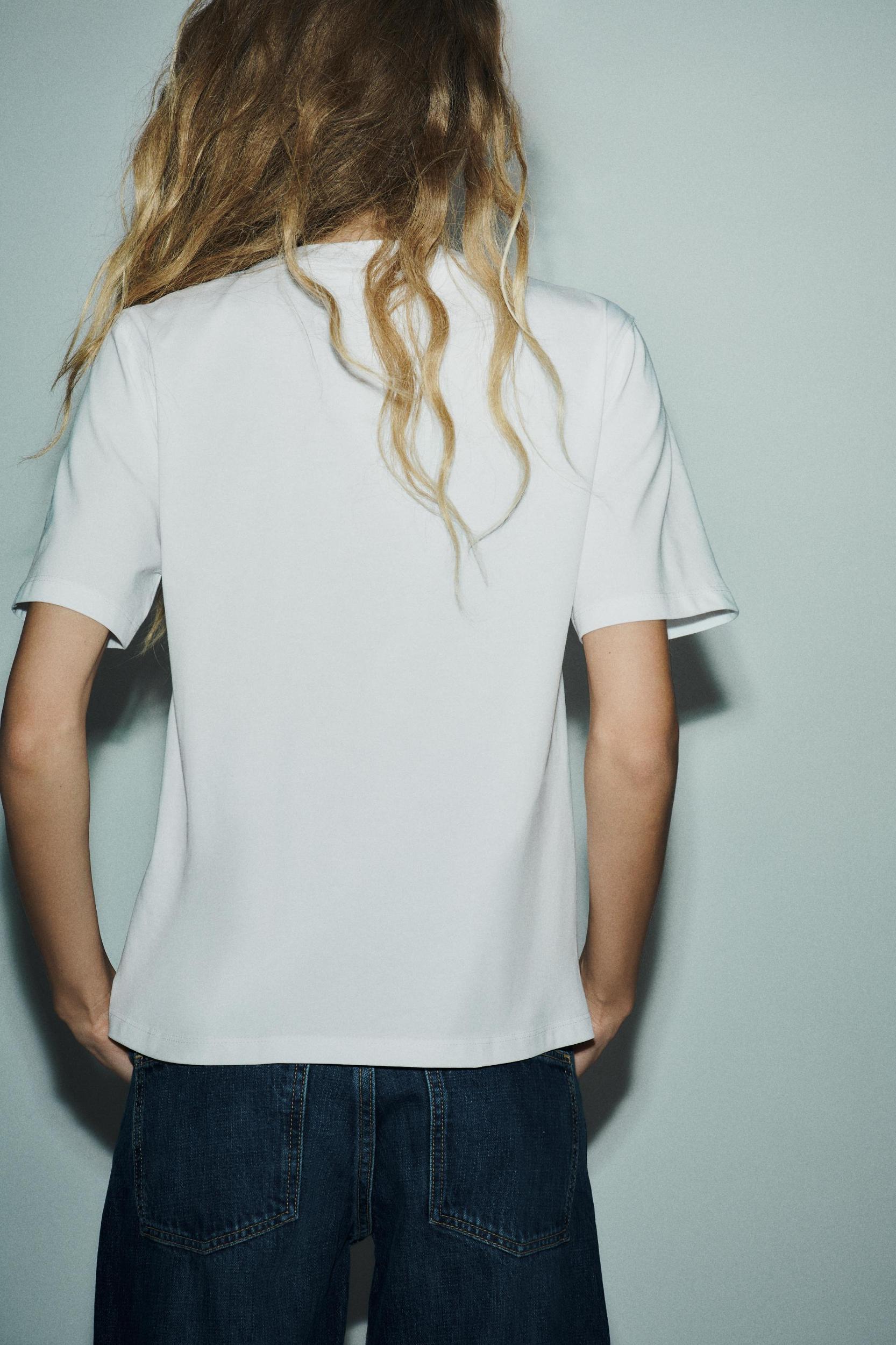 CONTRAST BOW T-SHIRT Product Image