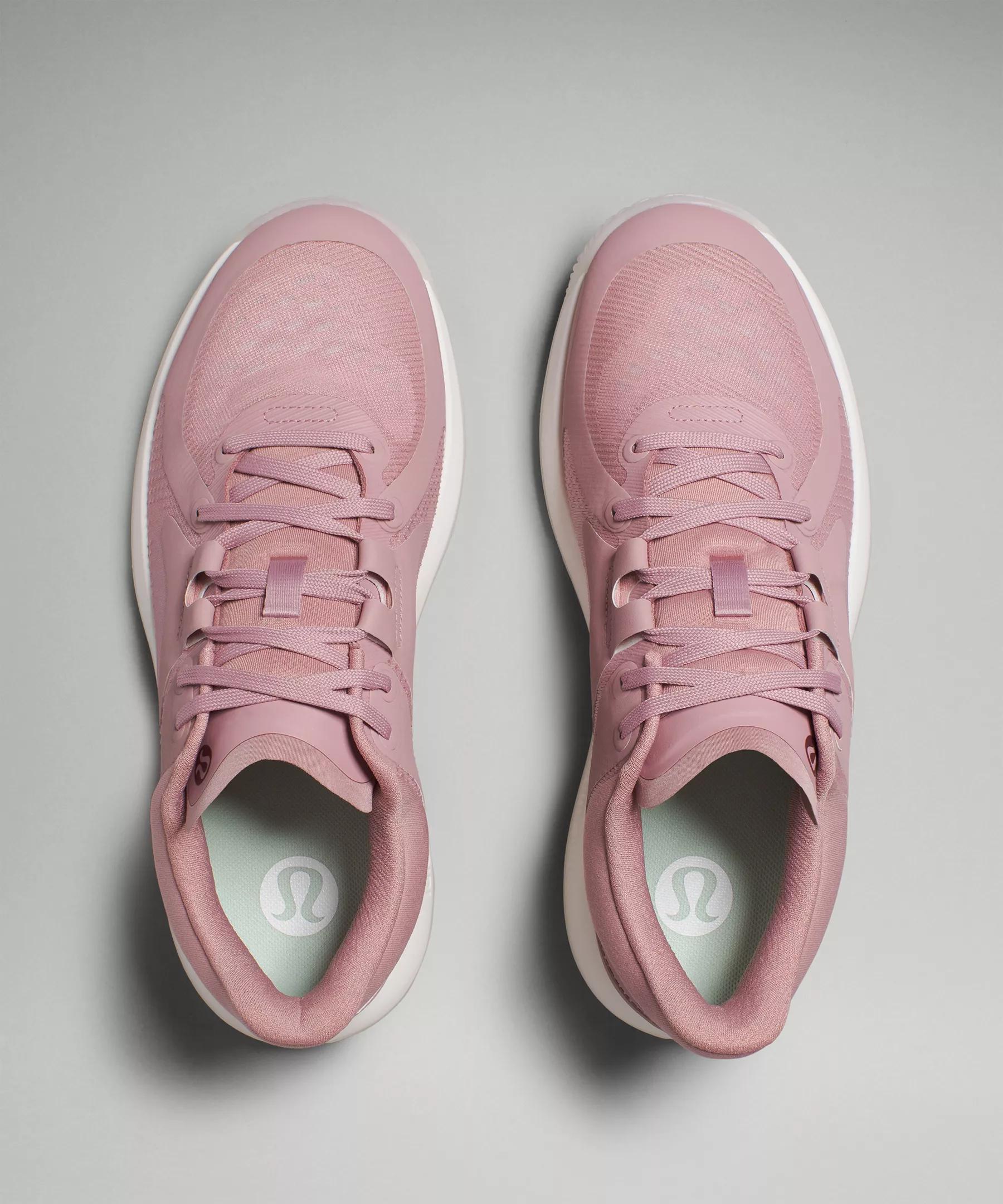 Women's Strongfeel Training Shoe Product Image