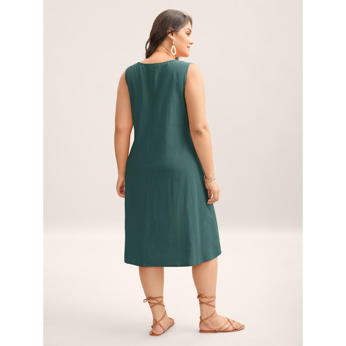 Plus Size Cotton Toothpick Pleat Plain Midi Dress Aegean Women Notched collar Sleeveless Curvy BloomChic 30/6X Product Image