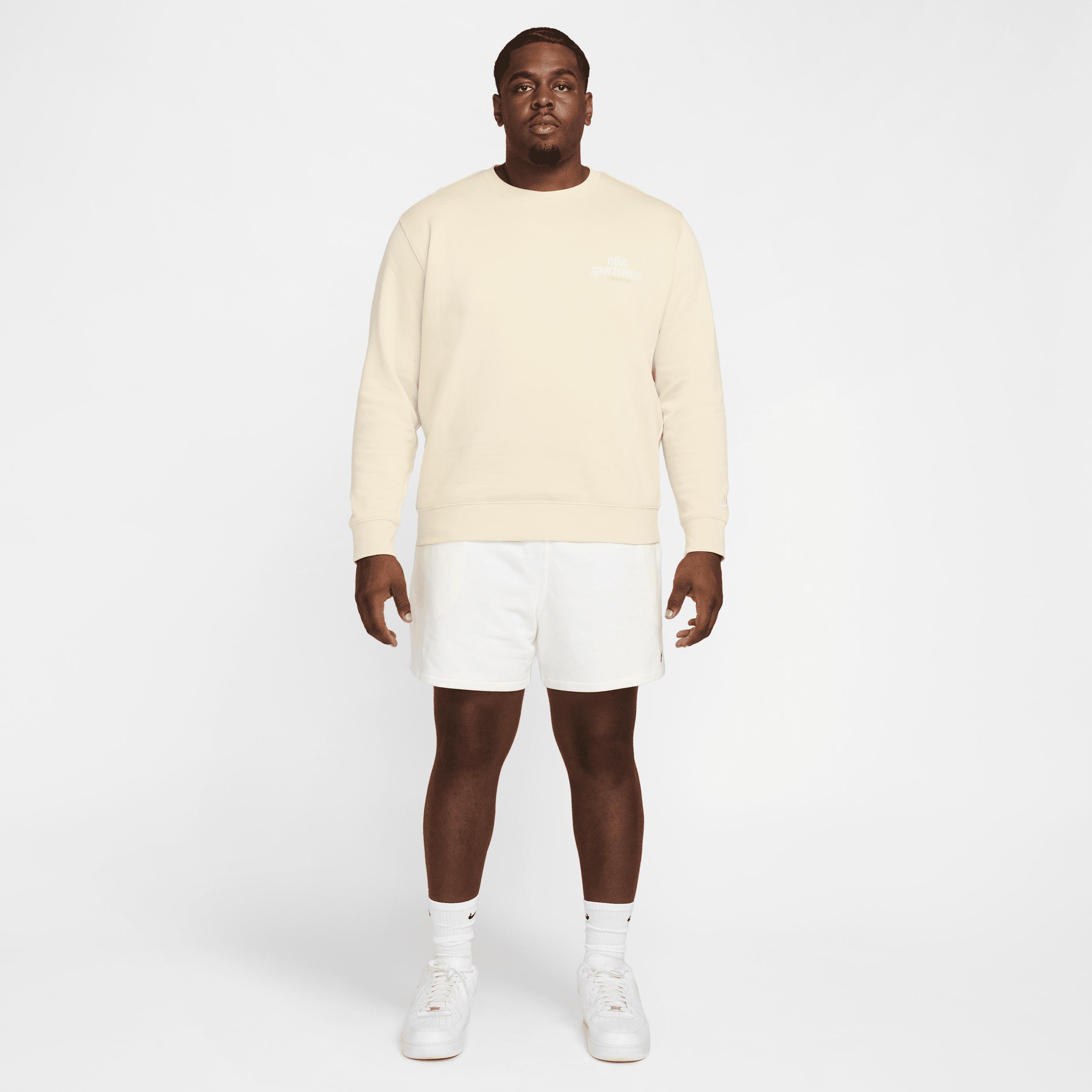 Nike Men's Club Fleece Crew Product Image