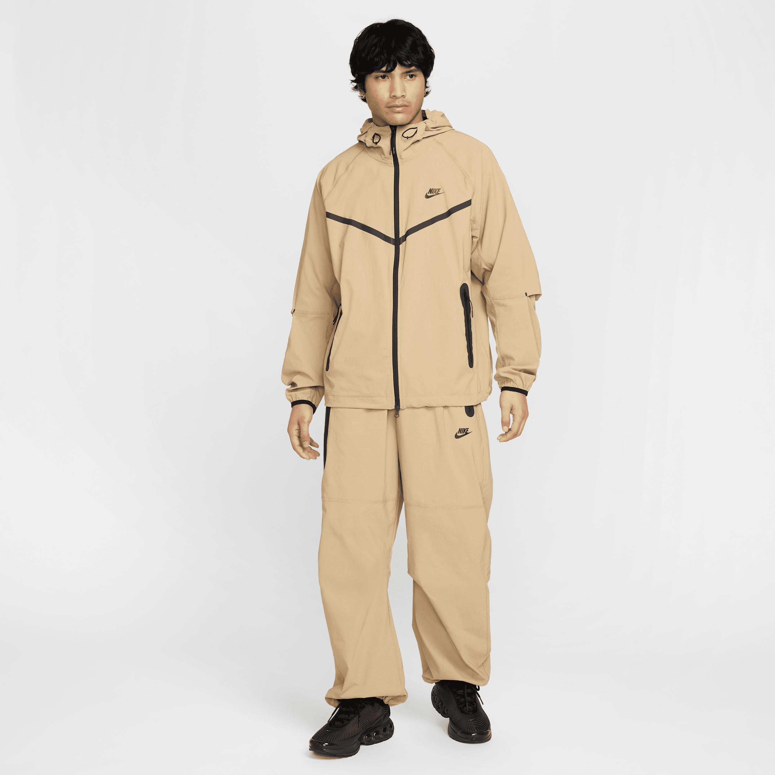 Nike Tech Men's Woven Oversized Pants Product Image
