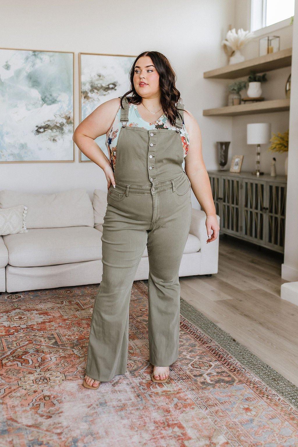 Charlotte High Rise Stone Wash Slim Jeans in Gray (Online Exclusive) Product Image