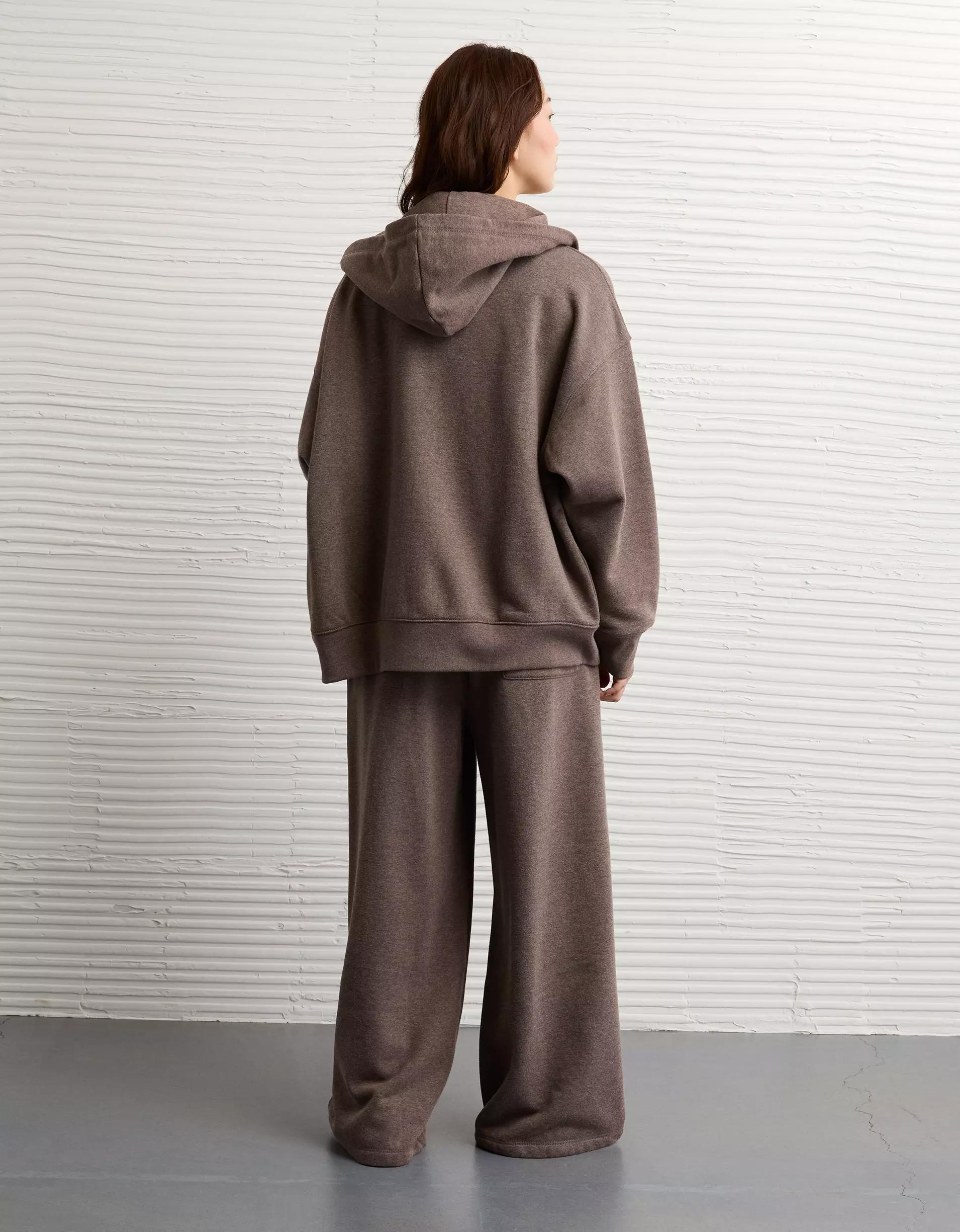 AE Everyday Luxe Oversized Zip-Up Hoodie Product Image
