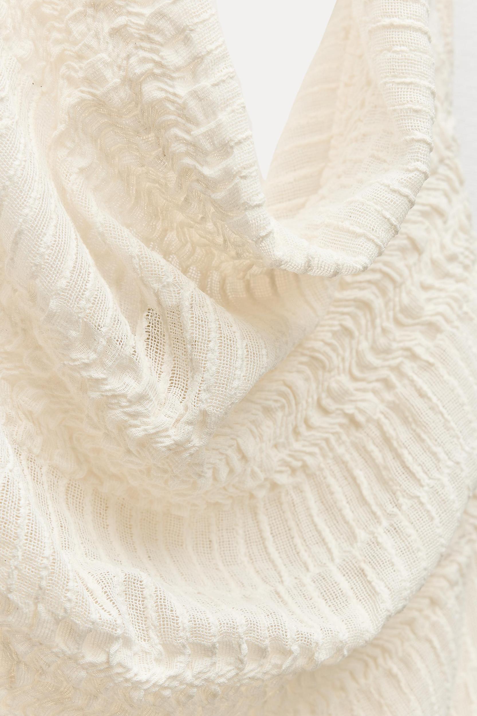 TEXTURED HALTER TOP Product Image