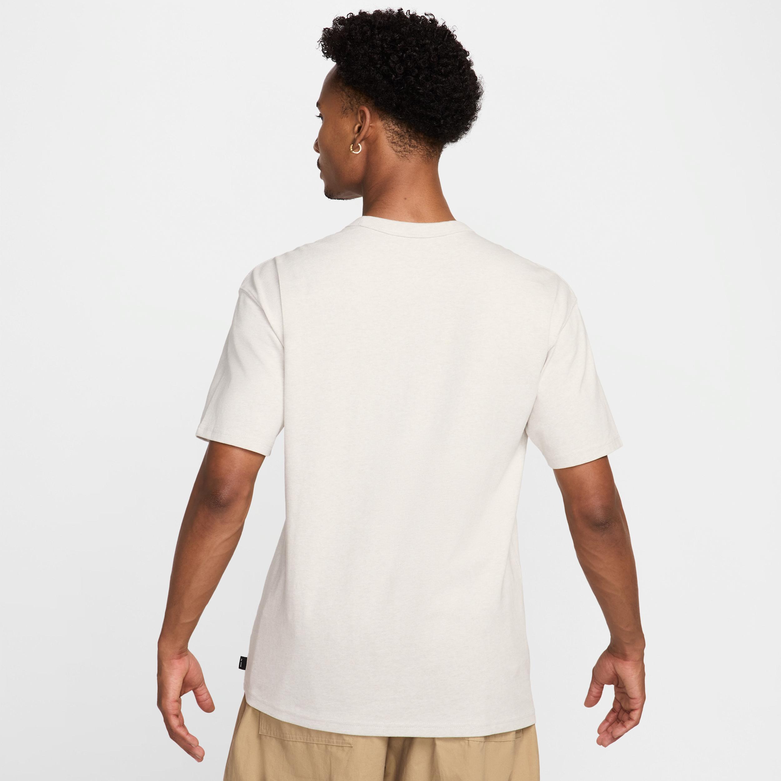 Men's Nike Sportswear Premium Essentials T-Shirt Product Image
