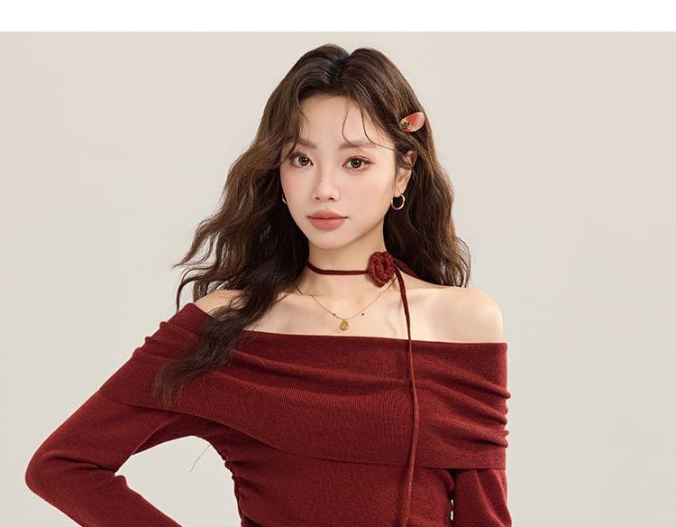 Long-Sleeve Off Shoulder Plain Knit Top / High Rise Plaid Midi Skirt Product Image