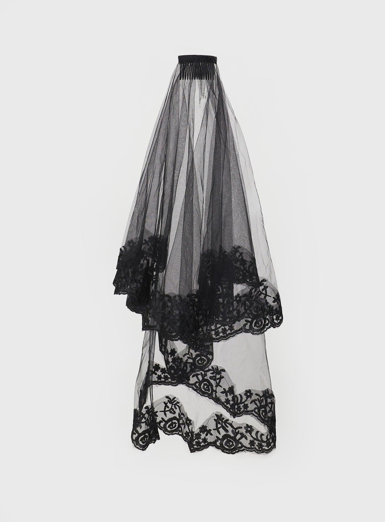 Deadly Veil Black Product Image