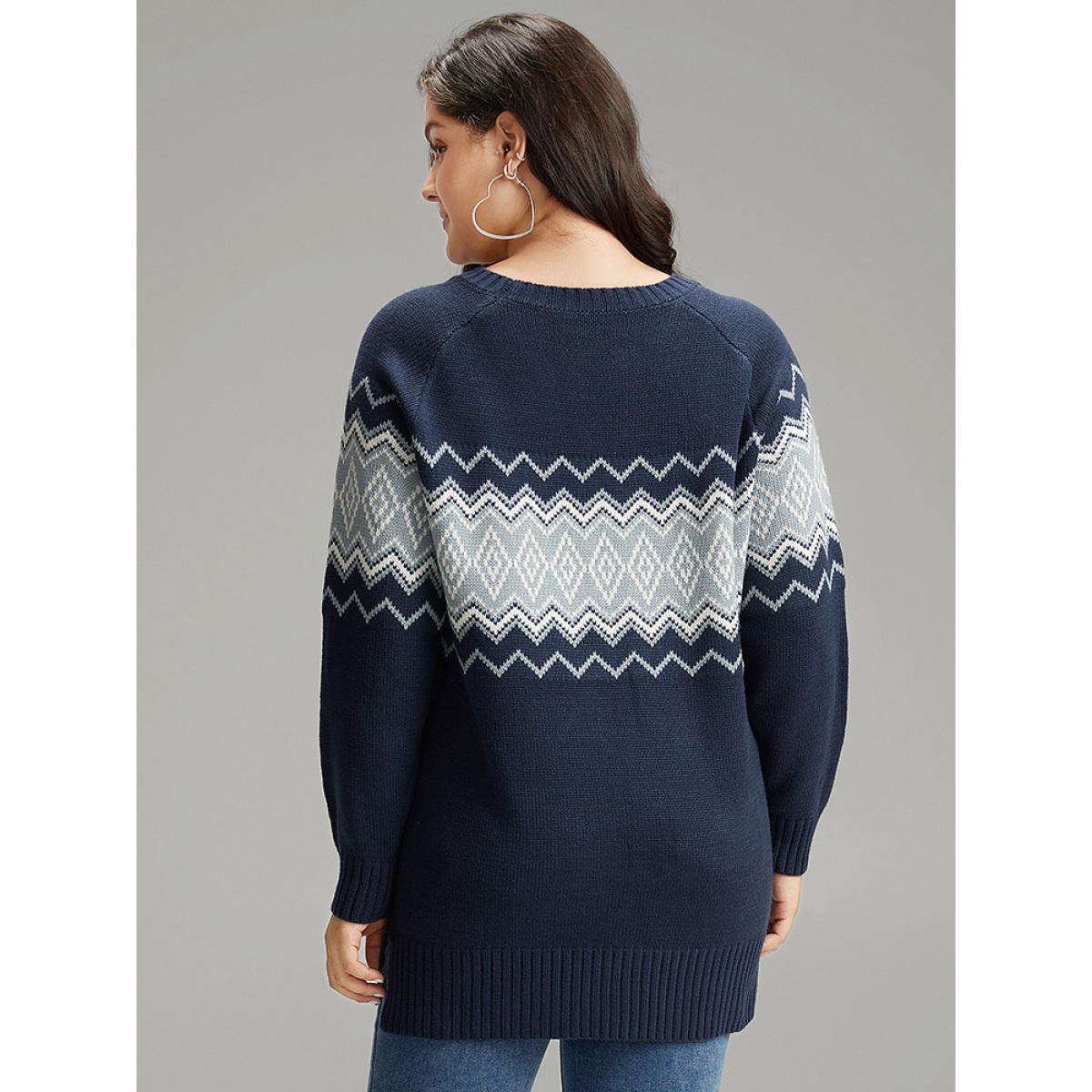Plus Size Geo Raglan Sleeve Elastic Hem Pullover Indigo Women Casual Loose Long Sleeve Round Neck Everyday Pullovers BloomChic 22-24/3X Product Image