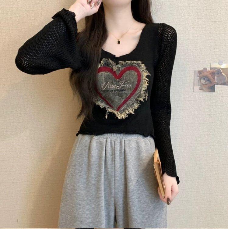 Long-Sleeve Scoop Neck Heart Denim Patchwork Lettuce Edge Crop Knit Top Product Image